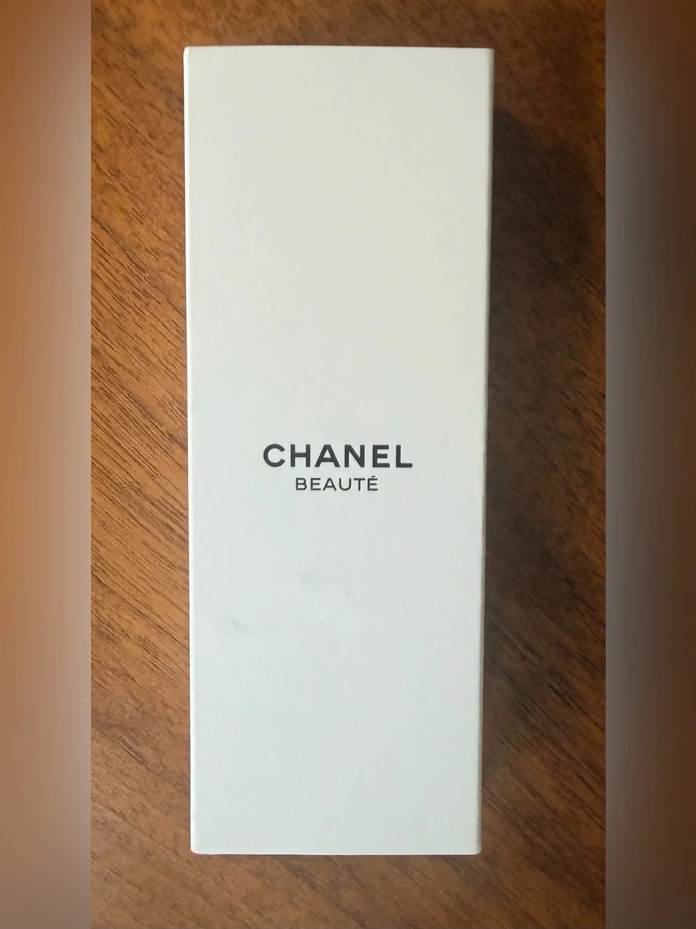 SEALED Chanel Beaute 2026 Lunar New Year Horses Keychain